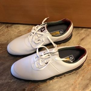 Footjoy Dryjoy Casual Golf  soft spikes 8.5